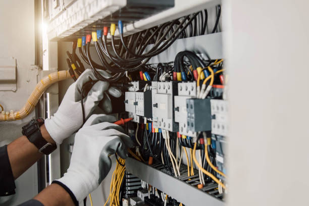 Best Licensed Electrician  in Henryetta, OK